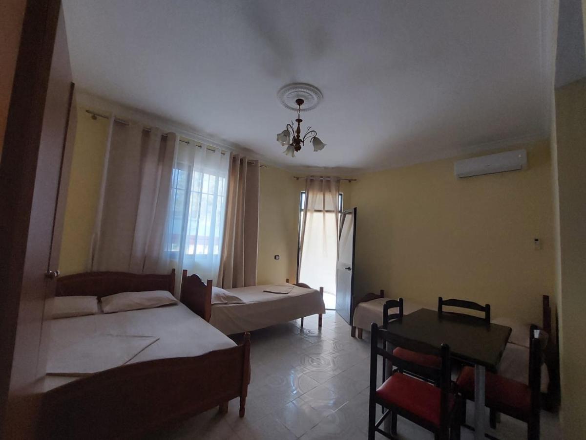 Vila Flamuri Golem  Exterior foto